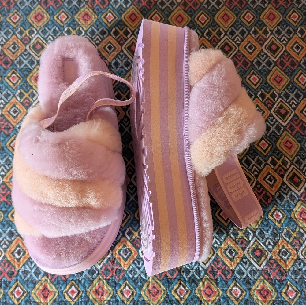 UGG Platform slippers size 9 New